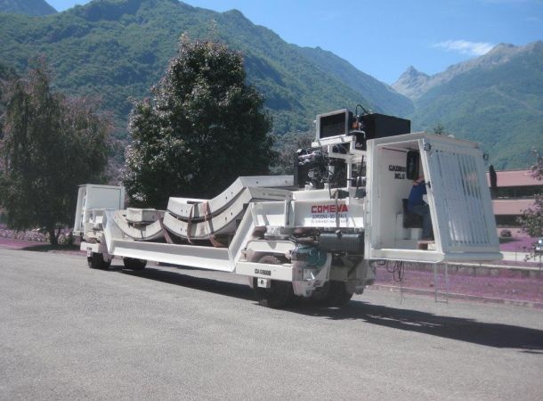 wagons on tyres